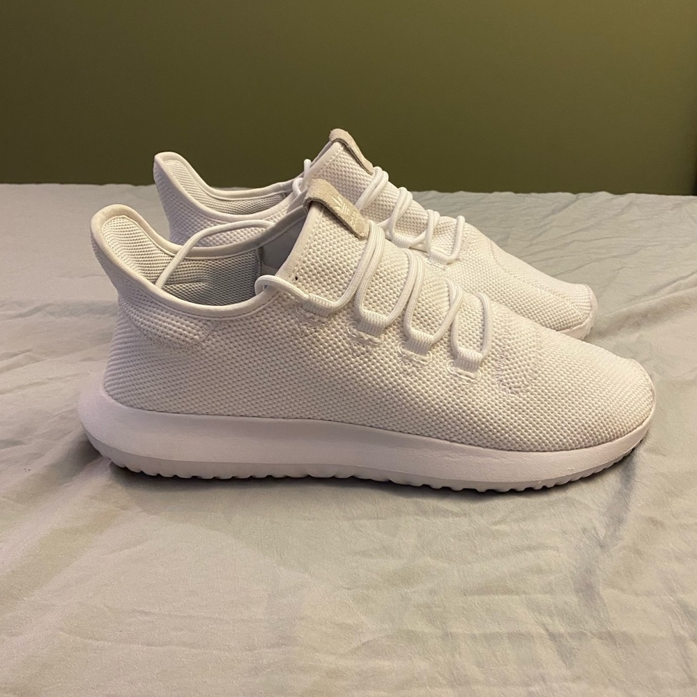 Adidas Tubular Shadow,  10.5
White/white 
Gently worn